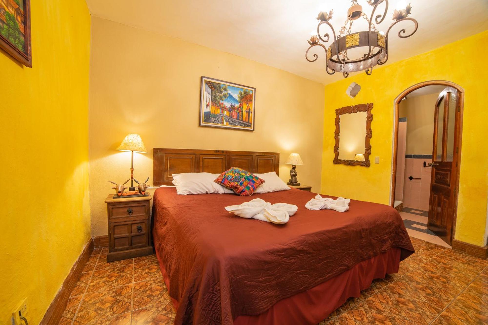 Hotel Gran Plaza Euromaya Antigua Exterior foto
